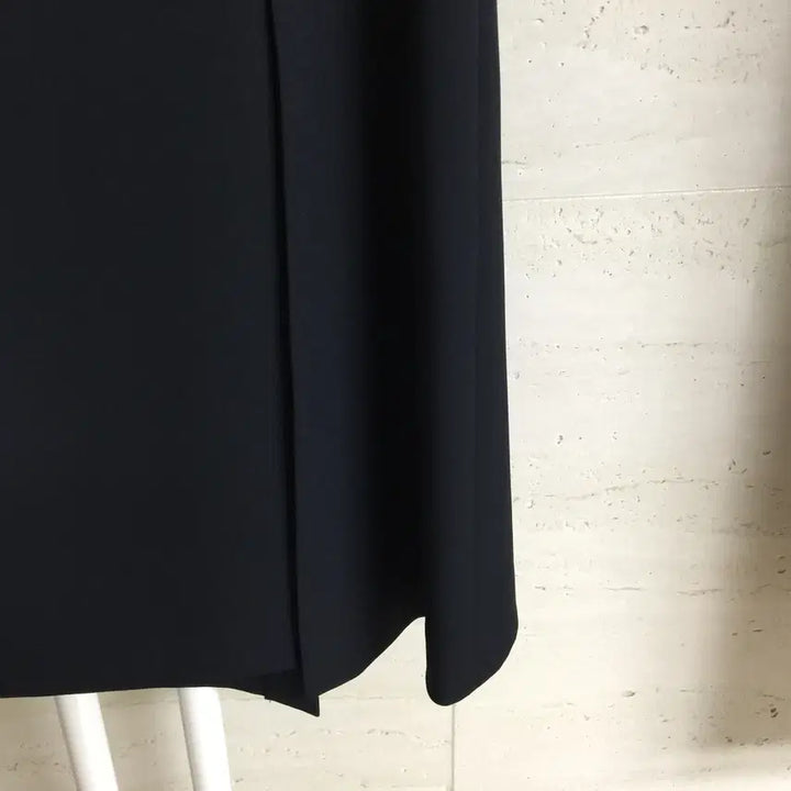 [BUNJANG] It MICHAA Slit Long Skirt Black / 잇미샤 슬릿 롱 스커트 25