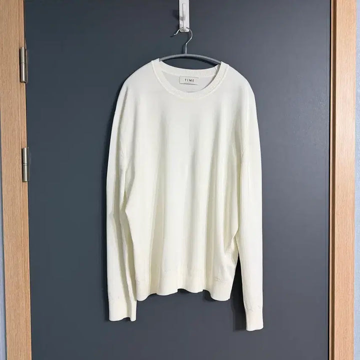 [BUNJANG] Time Homme Round Neck Long Sleeve Knit White 110 / 타임옴므 / 26ss 라운드넥 롱슬리브 니트 화이트 / 110