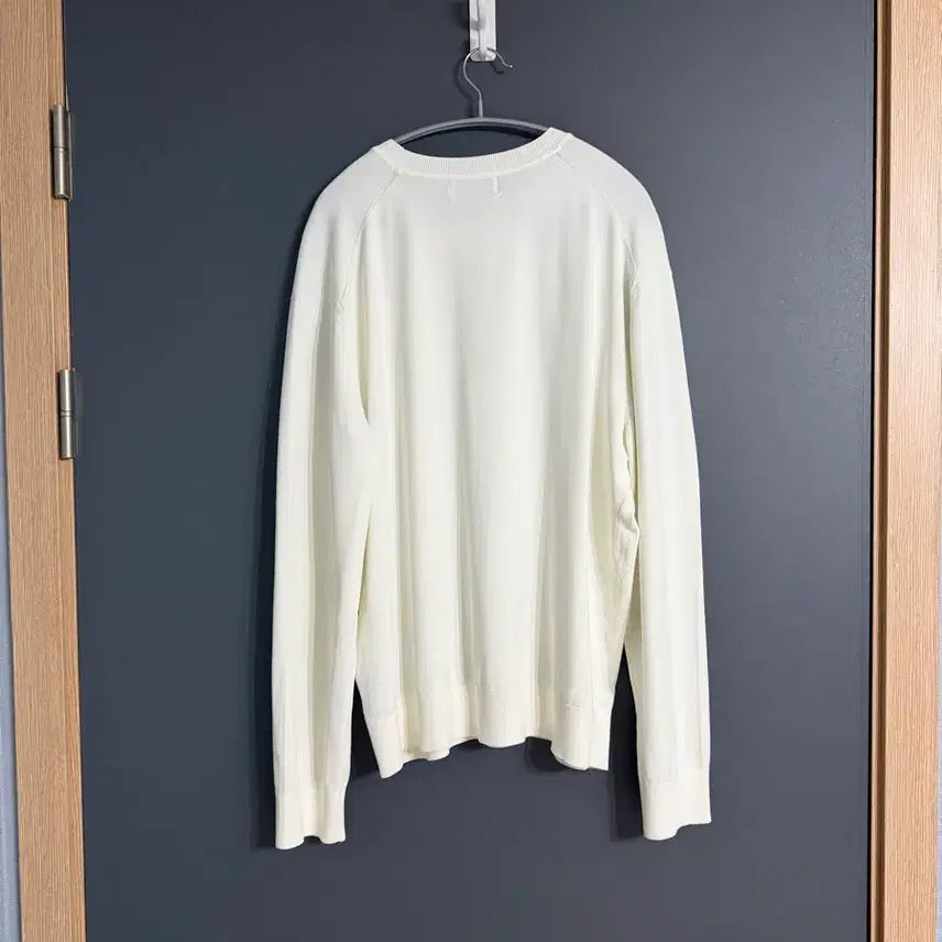 [BUNJANG] Time Homme Round Neck Long Sleeve Knit White 110 / 타임옴므 / 26ss 라운드넥 롱슬리브 니트 화이트 / 110