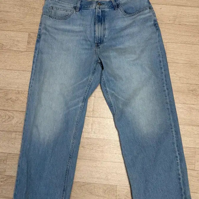 [BUNJANG] Uniqlo Straight Jeans / 유니클로 스트레이트진