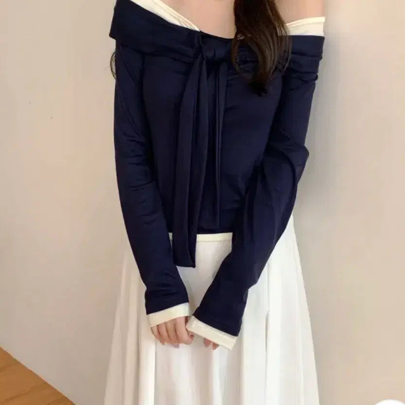 [BUNJANG] (새상품)리본오프숄더 타이오프숄더 배색리본니트 / (새상품)리본오프숄더 타이오프숄더 배색리본니트
