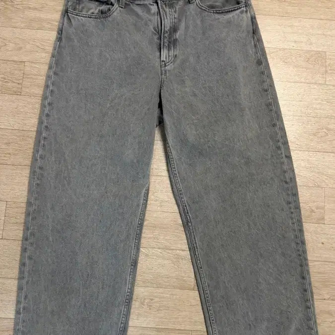 [BUNJANG] Uniqlo Wide Straight Jeans / 유니클로 와이드 스트레이트진 35