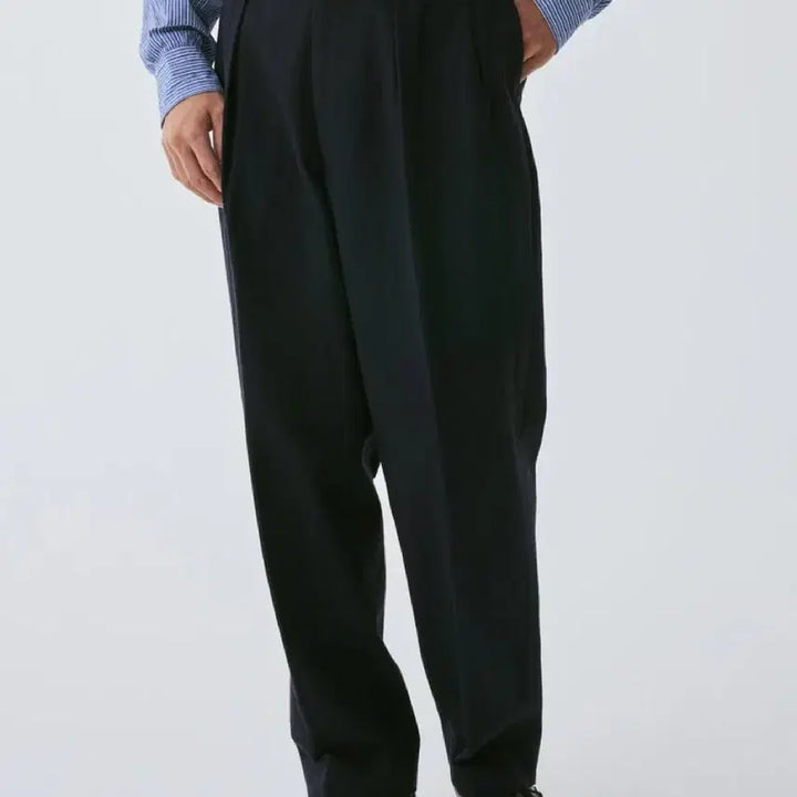 [BUNJANG] Kaptain Sunshine Two Pleats Tapered Trousers Navy 32 / 캡틴선샤인 투플리츠 테이퍼드 트라우저