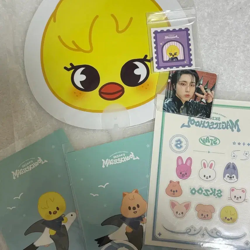 [BUNJANG] Stray Kids Skzoo Magic School POB Tattoo Sticker + Postcard Bundle Set / 스키즈 스트레이키즈 스키주 매직스쿨 타투 스티커 특전 스티커 엽서