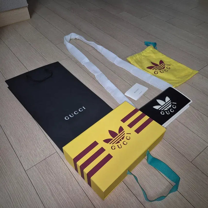 [BUNJANG] Gucci x Adidas Chain Wallet Mini Bag Black / 구찌 아디다스 체인 미니 백
