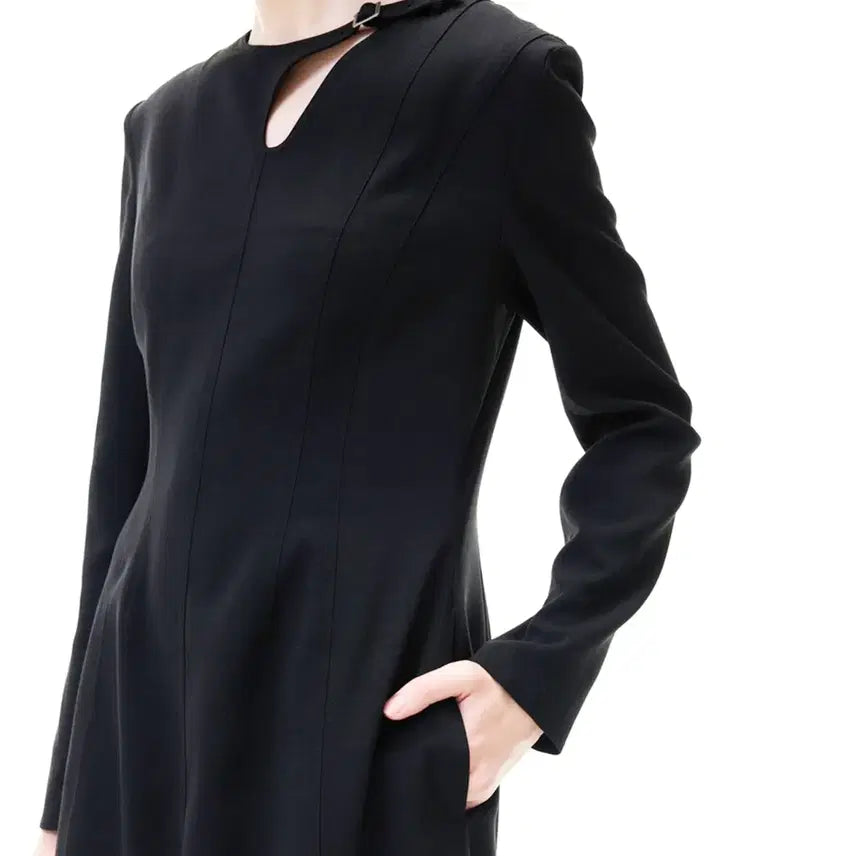[BUNJANG] HAE BY HAEKIM Cutout Volume Dress / 해바이해킴(HAE BY HAEKIM) 컷아웃 볼륨원피스 55