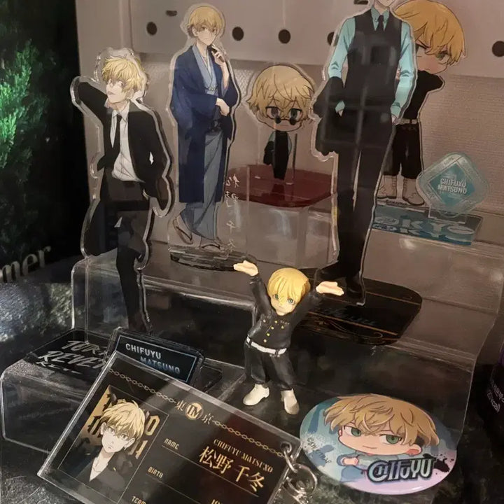 [BUNJANG] Tokyo Revengers Chifuyu Acrylic Goods Bundle Set / 급처)도쿄리벤져스 치후유 아크릴 판매