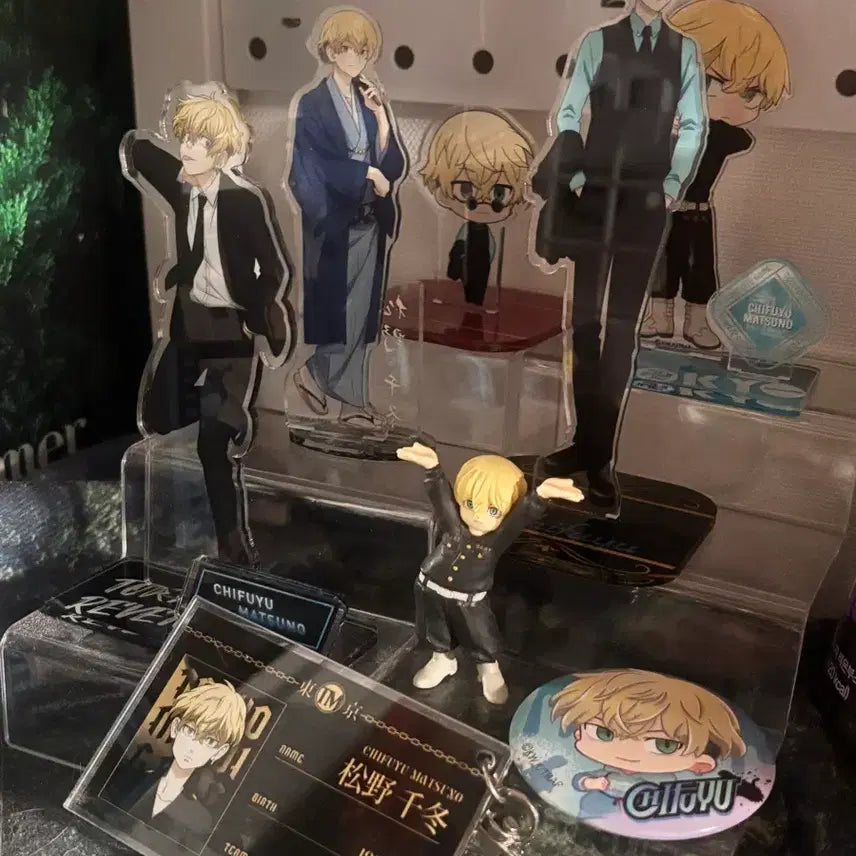 [BUNJANG] Tokyo Revengers Chifuyu Acrylic Goods Bundle Set / 급처)도쿄리벤져스 치후유 아크릴 판매