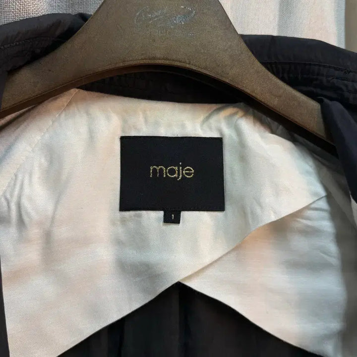 [BUNJANG] Maje Black Double Button Trench Coat Jacket / [55-66] maje 마쥬 블랙 더블 버튼 트렌치코트 자켓