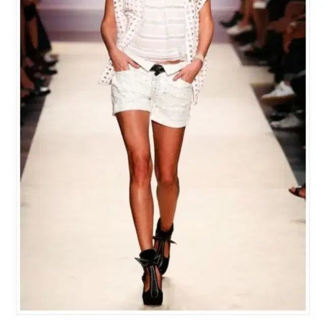 [BUNJANG] Isabel Marant Runway Black Shorts / 이자벨 마랑 런웨이 검정  반바지 쇼츠