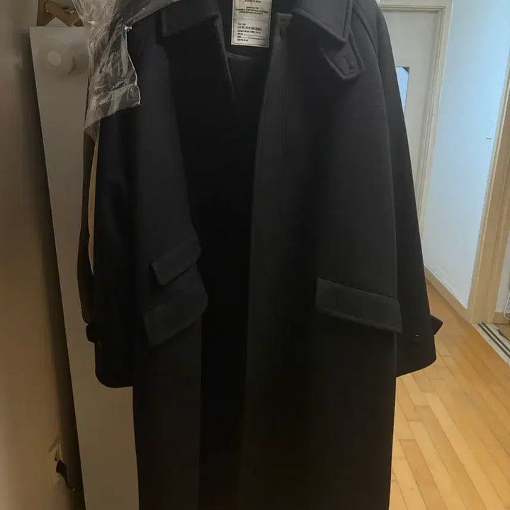 [BUNJANG] Beslow Cashmere Balmacaan Overfit Coat / 새제품 비슬로우 캐시미어 발마칸 코트 오버핏 블랙 XL
