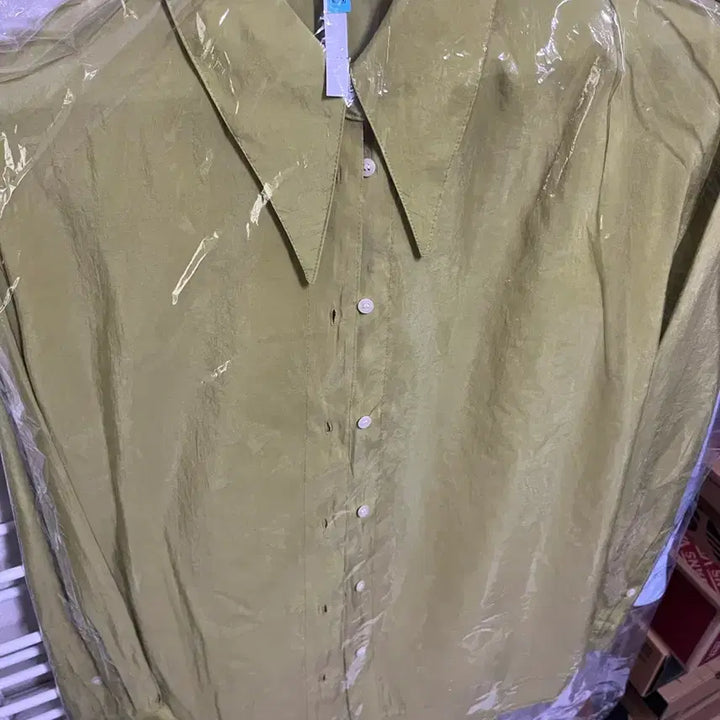 [BUNJANG] Bring Bling Glossy Blouse / (극미중고) bring 블링 글로시 블라우스 (정가55900원)