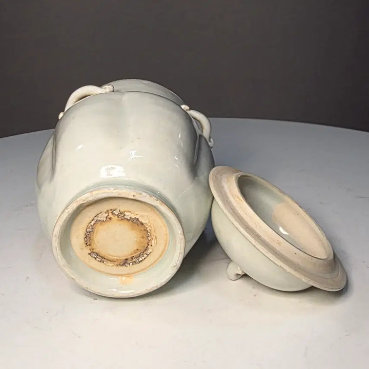 [BUNJANG] Joseon Dynasty White Porcelain Tea Caddy with Four Lug Handles / 송백자사계차엽관