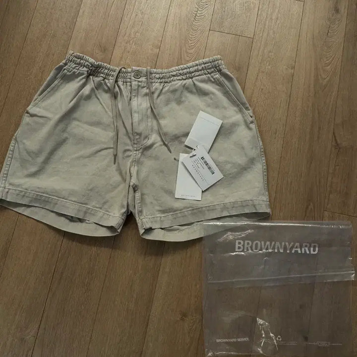 [SOLD OUT] 브라운야드 워시드 숏 팬츠 베이지 4사이즈