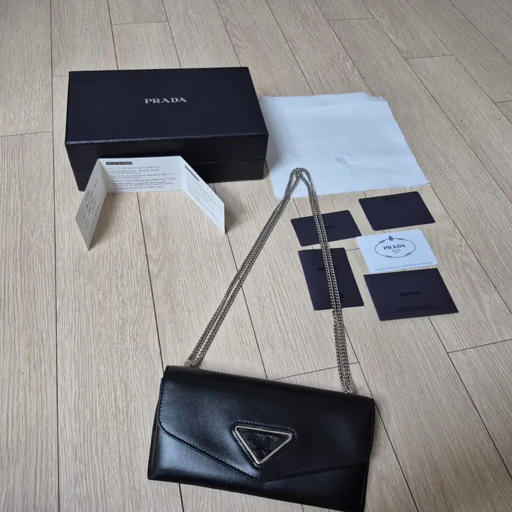 [BUNJANG] Prada Black Saffiano Leather Chain Wallet Mini Bag / 프라다 블랙 레더 미니 체인백