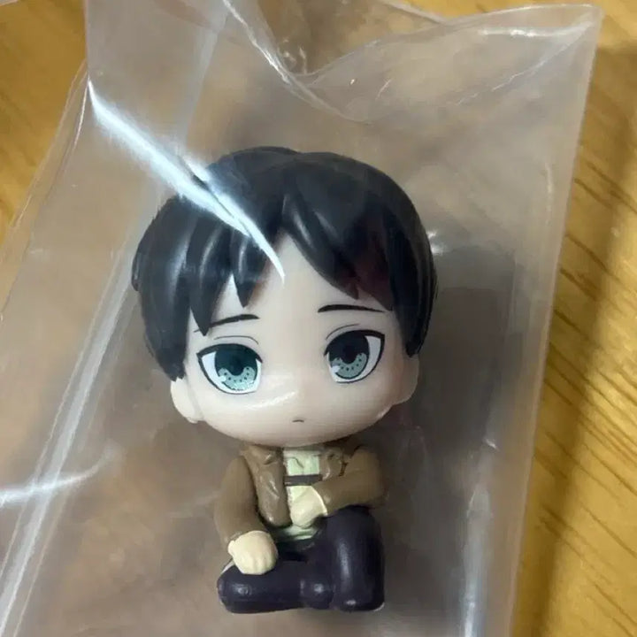 [BUNJANG] Attack on Titan Eren Marching Figure / 진격의거인 에렌 마치보케 가챠