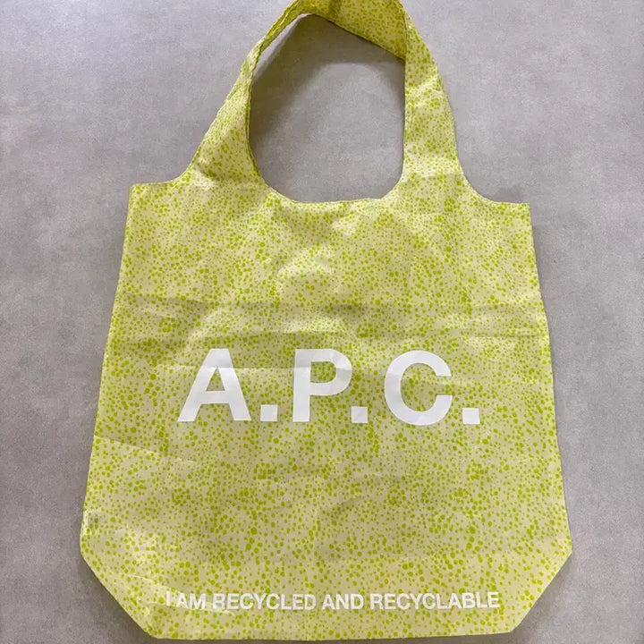 [BUNJANG] A.P.C. 아페쎄 에코백 리사이클링백 옐로우 그린 / A.P.C. 아페쎄 에코백 리사이클링백 옐로우 그린