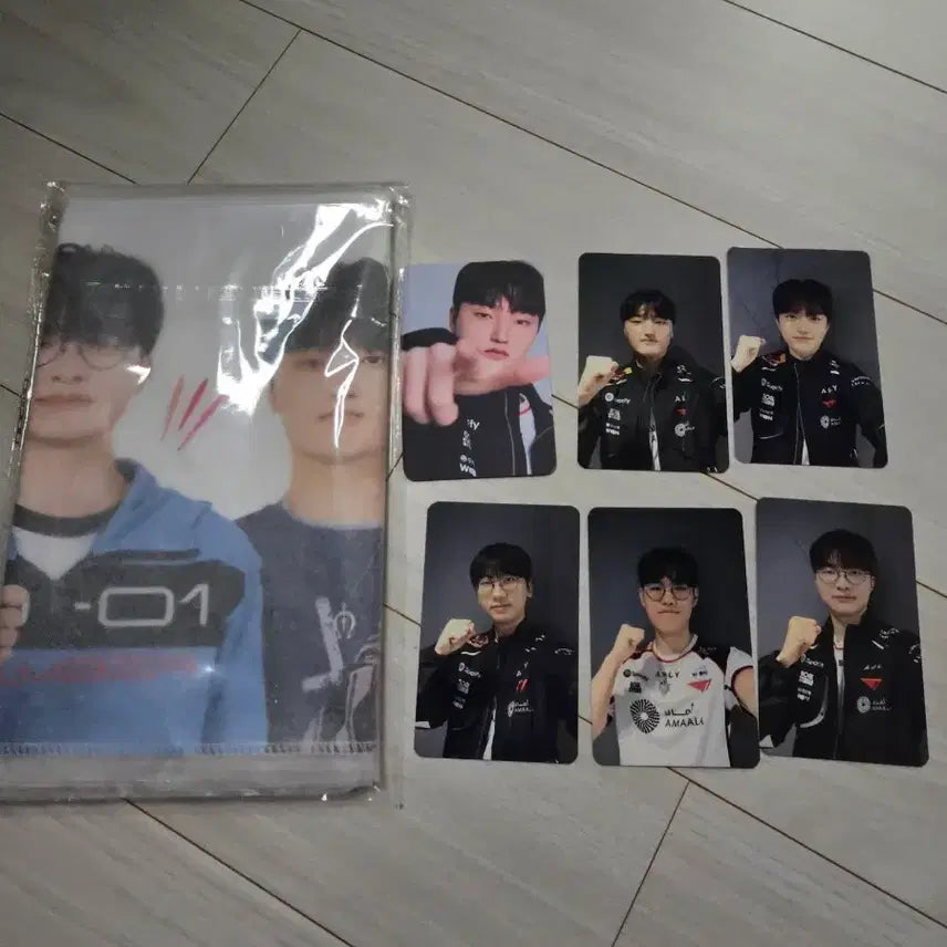 [BUNJANG] T1 Zone 2026 Photocard &amp; Slogan Bundle Set / 티원존 2026 포토카드 슬로건 세트 + 한정포카 페이즈 일괄 t1