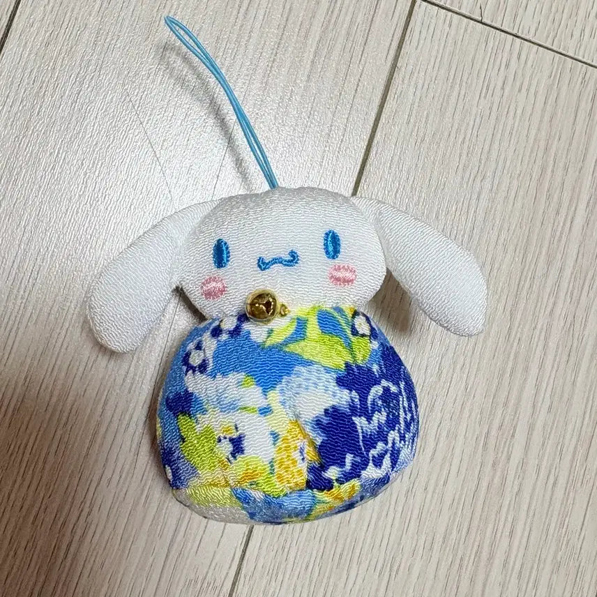 [BUNJANG] Sanrio Cinnamoroll Fortune Bag Keyring Plush / 산리오 쿠지 인형 시나모롤 복주머니 키링