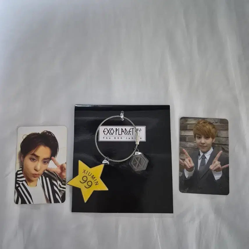 [BUNJANG] EXO Xiumin Keyring + Photocard Set / EXO 시우민 키링 + 포토카드 세트