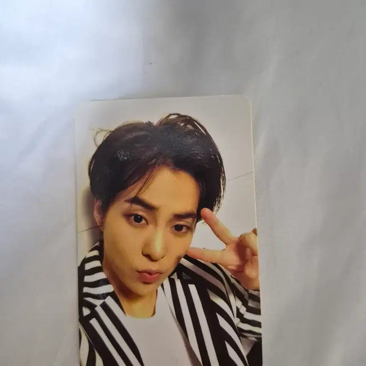 [BUNJANG] EXO Xiumin Keyring + Photocard Set / EXO 시우민 키링 + 포토카드 세트