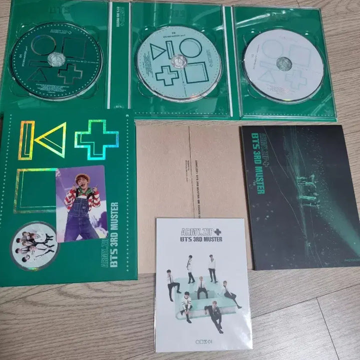 [SOLD OUT] 방탄 BTS 3RD MUSTER + 제이홉 포카 풀셋. 머삼터 호석