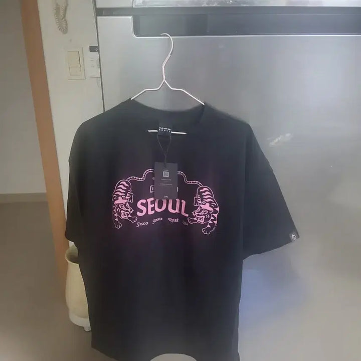 [BUNJANG] Blackpink Seoul Concert T-shirt Black / 블랙핑크 서울 반팔 티셔츠 블랙