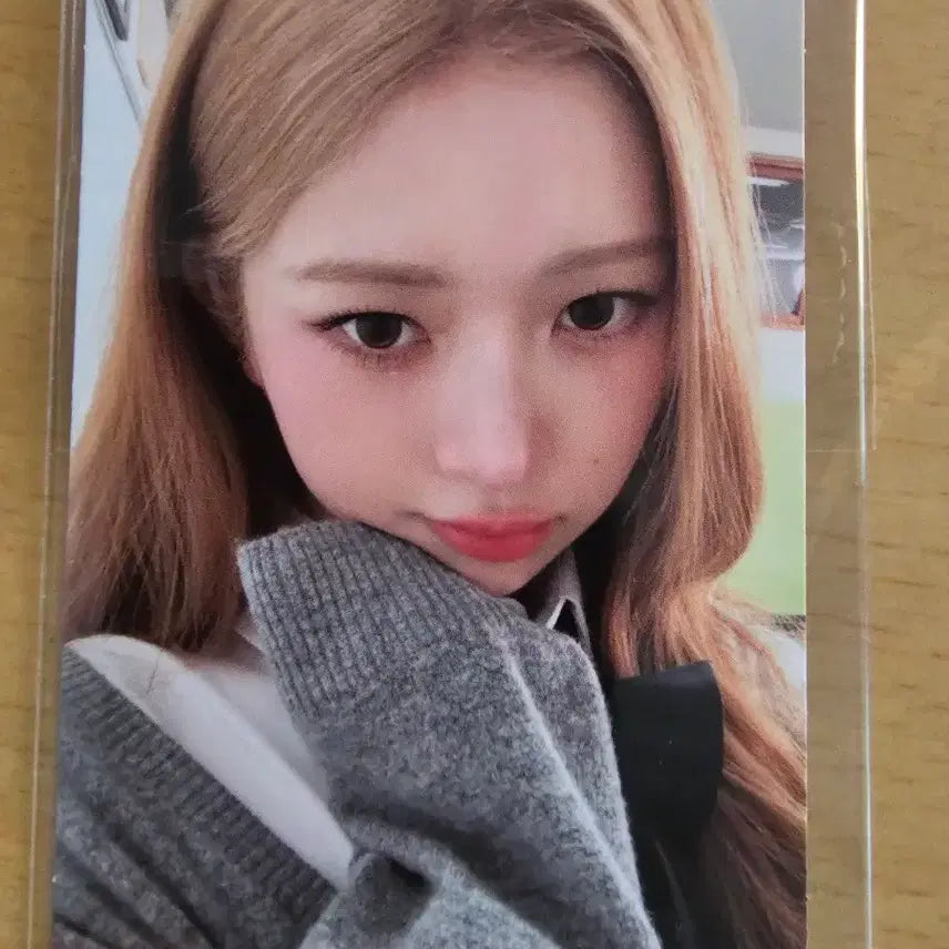 [BUNJANG] IVE Ray Black Hole POB Photocard / 아이브 블랙홀 공방포카 레이