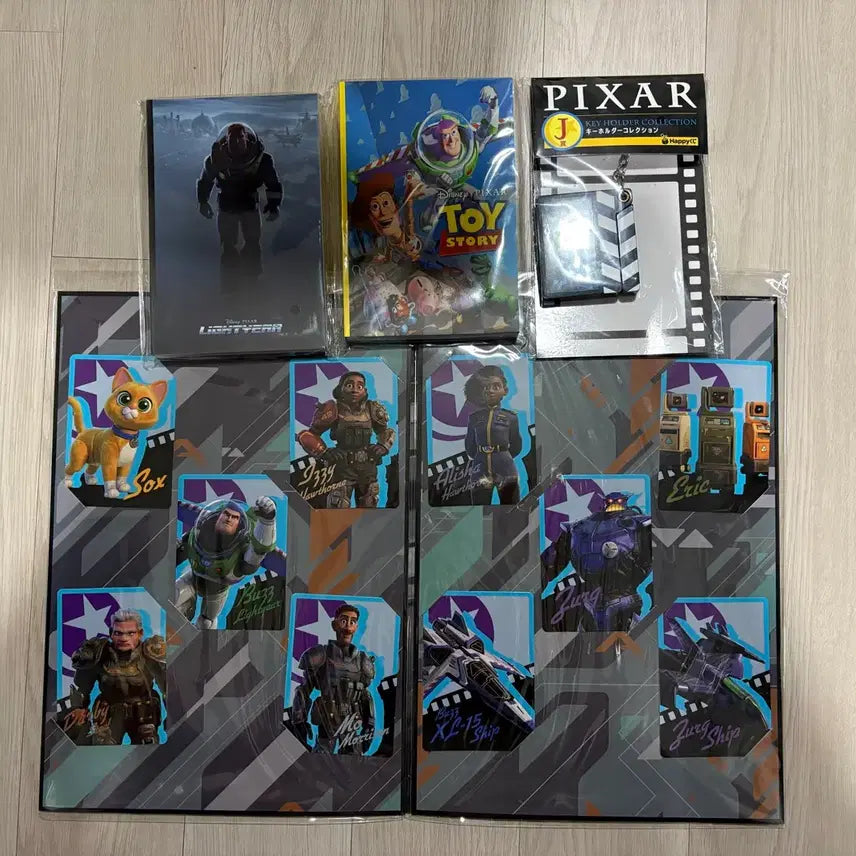 [BUNJANG] Pixar Happy Kuji 4-Set (Includes Prize I Postcard Book) - Sealed / 미개봉) 픽사 해피쿠지 4종세트 (I상 포스트카드북 포함)