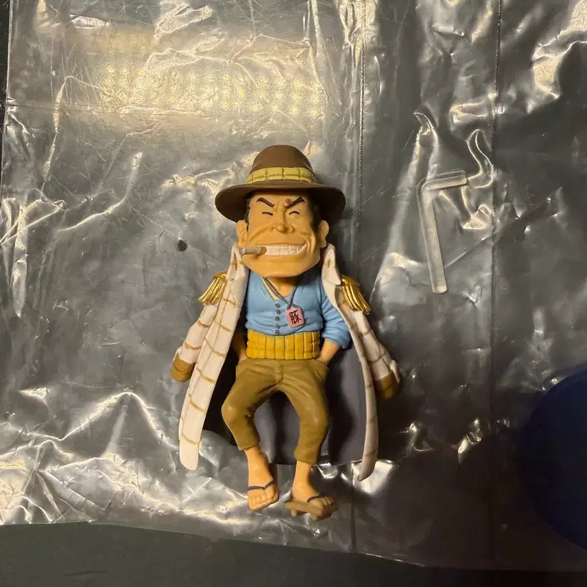 [BUNJANG] One Piece World Collectable Figure Jango / 원피스 해군 2탄 차톤 차돈 토키카케 월콜 월드콜렉터블 대장 중장
