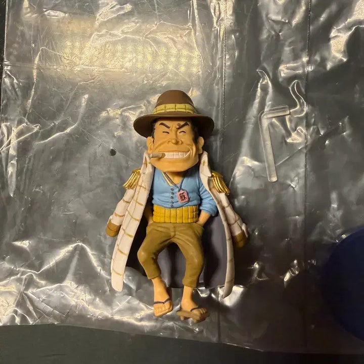 [BUNJANG] One Piece World Collectable Figure Jango / 원피스 해군 2탄 차톤 차돈 토키카케 월콜 월드콜렉터블 대장 중장