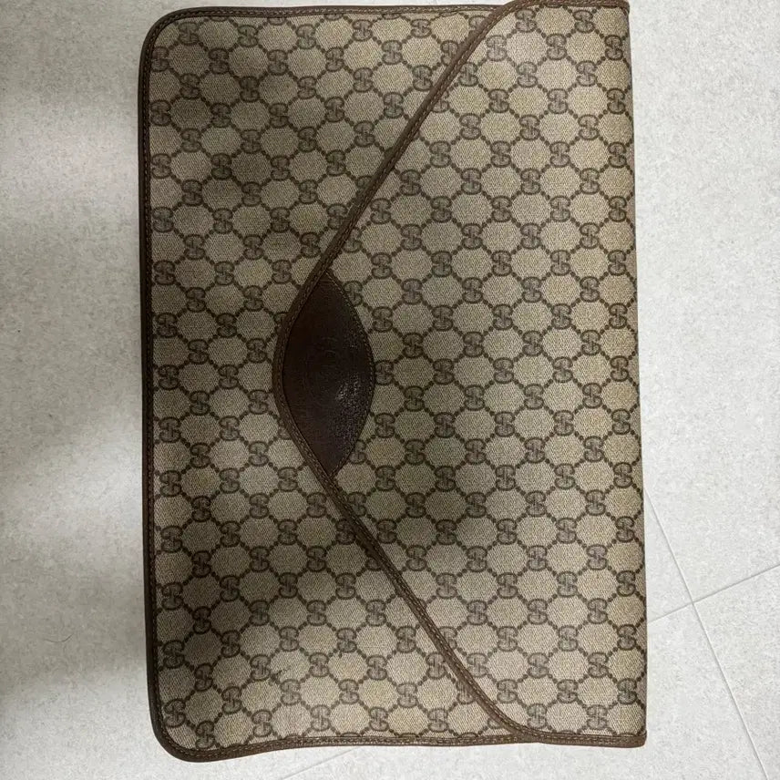 [BUNJANG] Gucci GG Supreme Vintage Clutch / 구찌 GG 슈프림 클러치