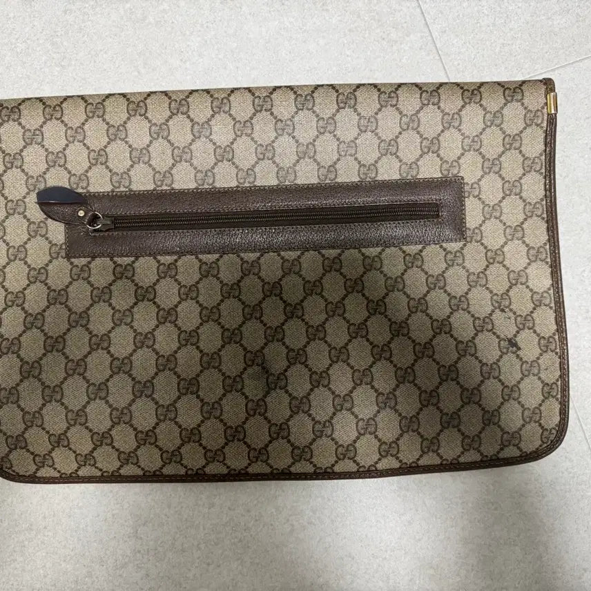 [BUNJANG] Gucci GG Supreme Vintage Clutch / 구찌 GG 슈프림 클러치