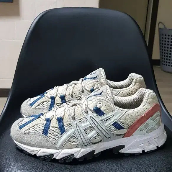 [BUNJANG] Asics Gel 1090 Beige Blue Sneakers Size 245 / 아식스 젤 1090 베이지 블루 스니커즈 245
