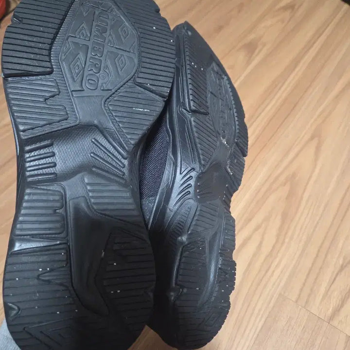[BUNJANG] Umbro Mule 270 / 엄브로 뮬  270