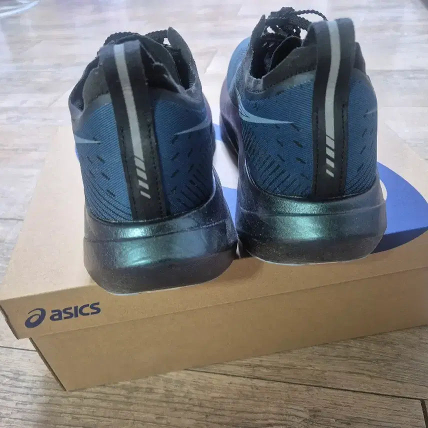 [SOLD OUT] 아식스메가블라스트270사이즈팝니다