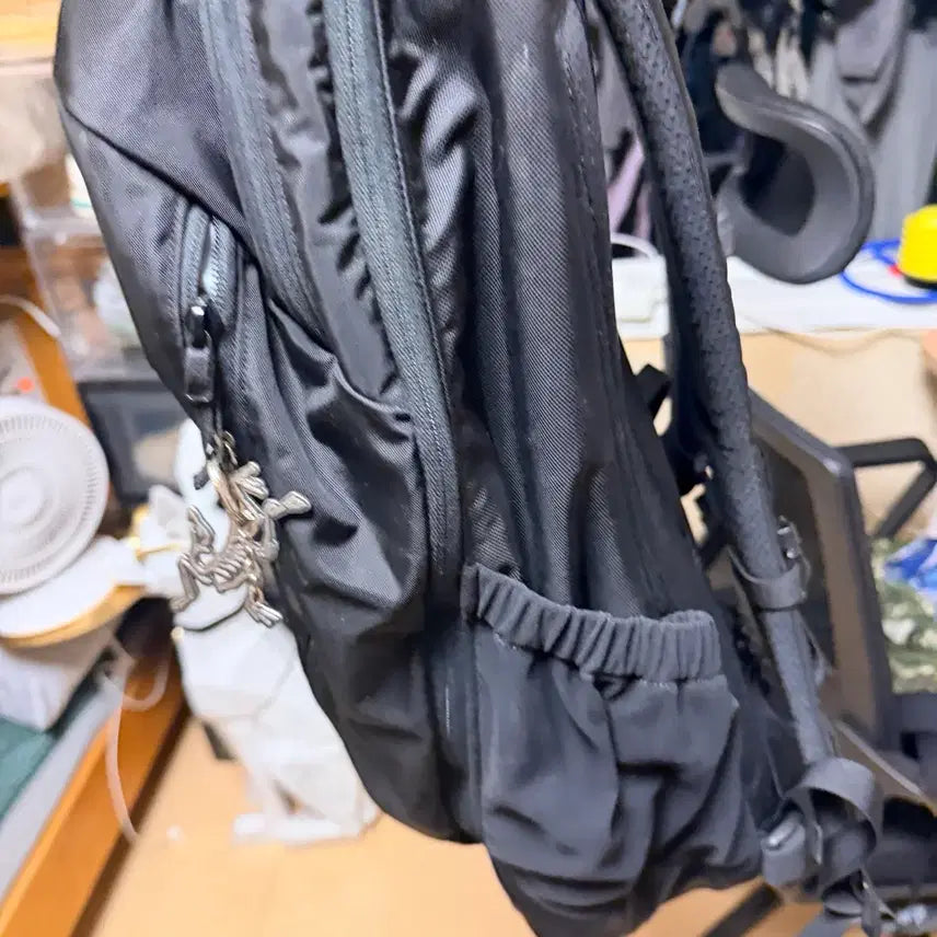 [BUNJANG] 아크테릭스 맨티스 32 / 아크테릭스 맨티스 32