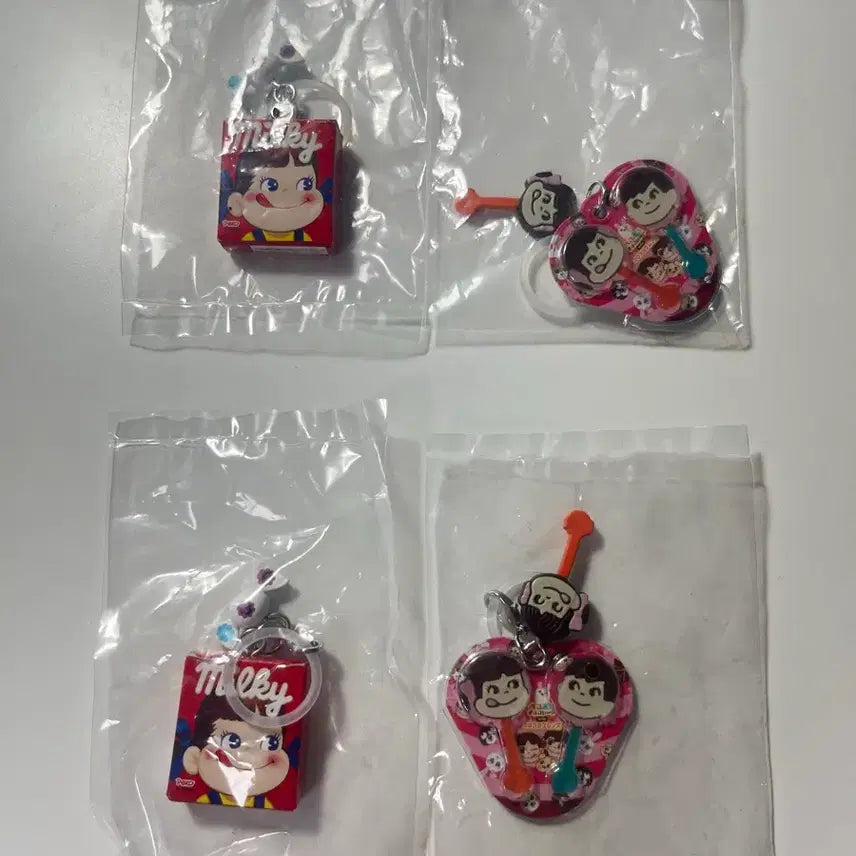 [SOLD OUT] 반다이 페코 &amp; 포코 가챠퐁 키링 페코짱 가챠