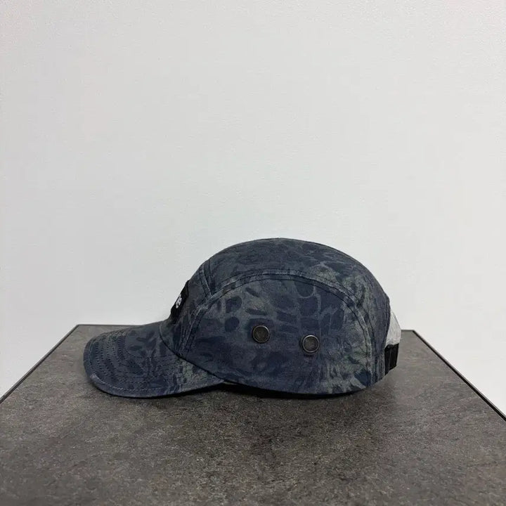 [BUNJANG] Supreme Box Logo Camp Cap 22SS Leopard Camo Navy / (OS) 슈프림 박스로고 캠프캡 모자 22SS 레오파드 카모 네이비