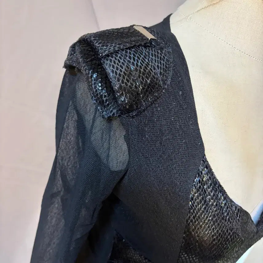 [BUNJANG] Black See-through Snake Print Long Sleeve Mini Dress / 블랙 시스루 뱀피 롱슬리브 미니 원피스S