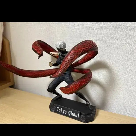 [BUNJANG] Tokyo Ghoul Ken Kaneki Figure / (급처)도쿄구울 카네키 켄 피규어
