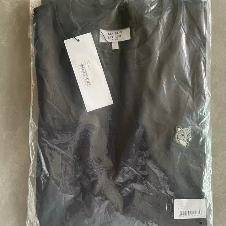 [BUNJANG] Maison Kitsuné Bold Fox Head Patch Comfort T-Shirt Black [L] / 메종 키츠네 볼드 폭스 헤드 패치 컴포트 티셔츠 블랙 [L]