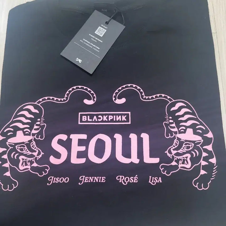[SOLD OUT] 블랙핑크 서울 반팔 티셔츠입니다 L 팝니다