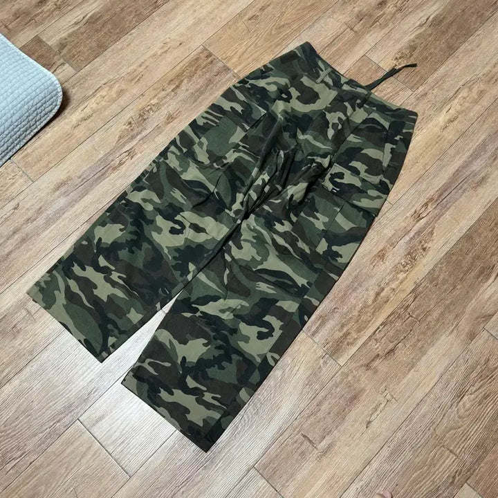 [BUNJANG] LMC Camo Wide Pants / [새상품] [S] LMC 카모 와이드팬츠