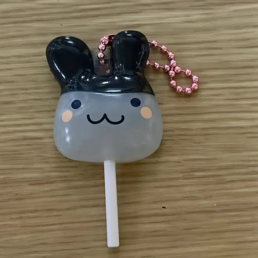 [BUNJANG] Tamagotchi Candy Mimitchi Gacha Keychain / 다마고치 사탕 미미치 가챠 키링