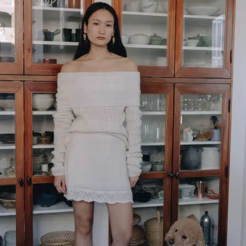 [BUNJANG] Parubeng Mute Alpaca Knit Off-Shoulder / 파르벵 뮤트 니트 MUTE ALPACA KNIT OFF-SHOULDER