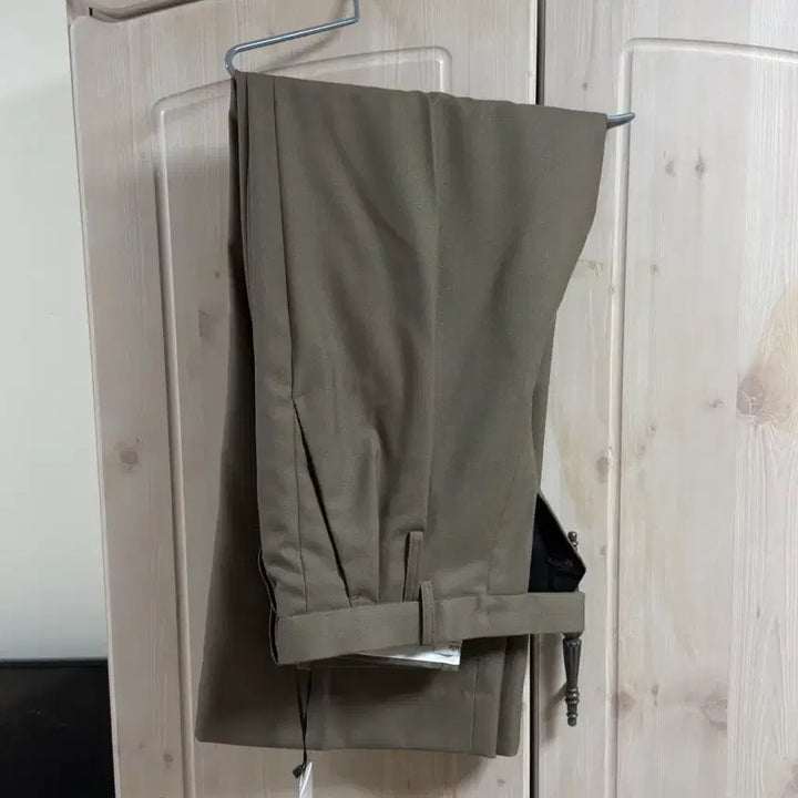 [BUNJANG] Tile Dark Taupe Pinstripe Wide Slacks / [2] 타일레 다크 토프 핀턱 와이드 슬랙스 새상품