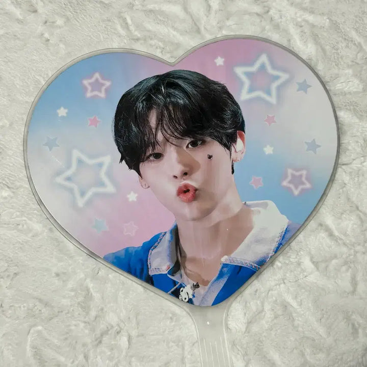 [BUNJANG] Riku 29cm Heart Uchiwa (Kirakira Version) Photocard Goods / 리쿠 29cm 하트 우치와 쿠리짱님 키라키라버전 포카 굿즈 처분