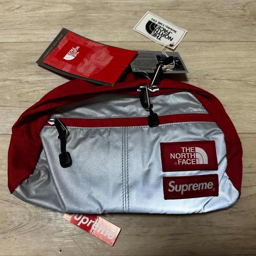 [BUNJANG] Supreme 3M Reflective Waist Bag (Red) / 슈프림 3M 리플렉티브 웨이스트 백 (레드)