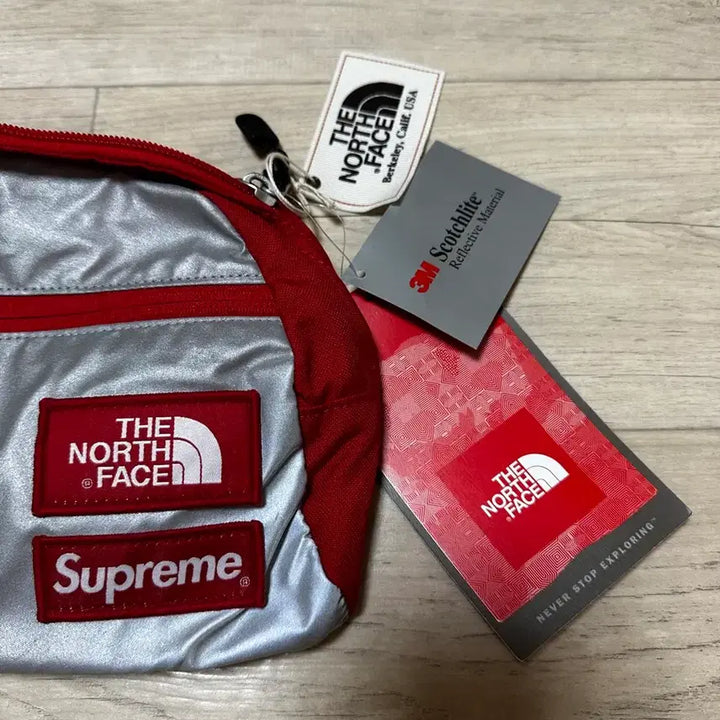 [BUNJANG] Supreme 3M Reflective Waist Bag (Red) / 슈프림 3M 리플렉티브 웨이스트 백 (레드)